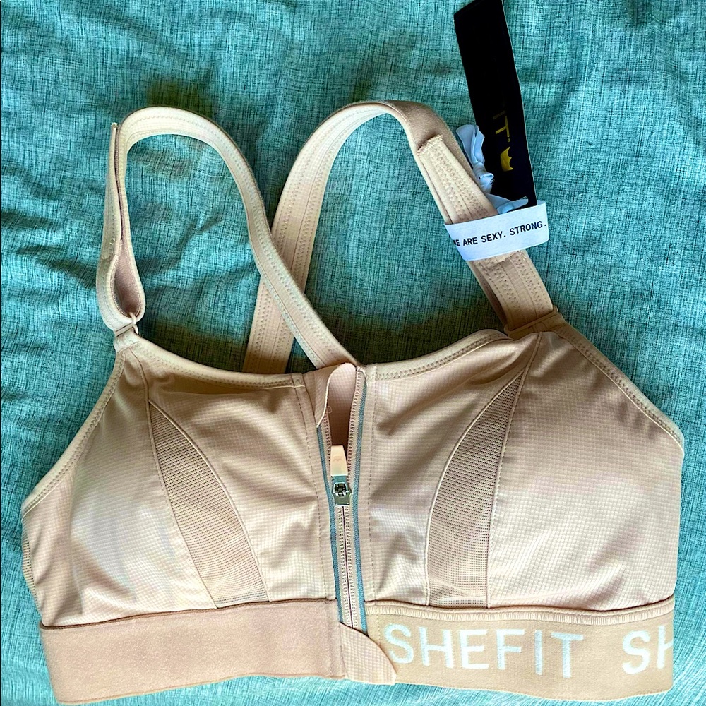 SHEFIT Ultimate Sports Bra NWT!!!